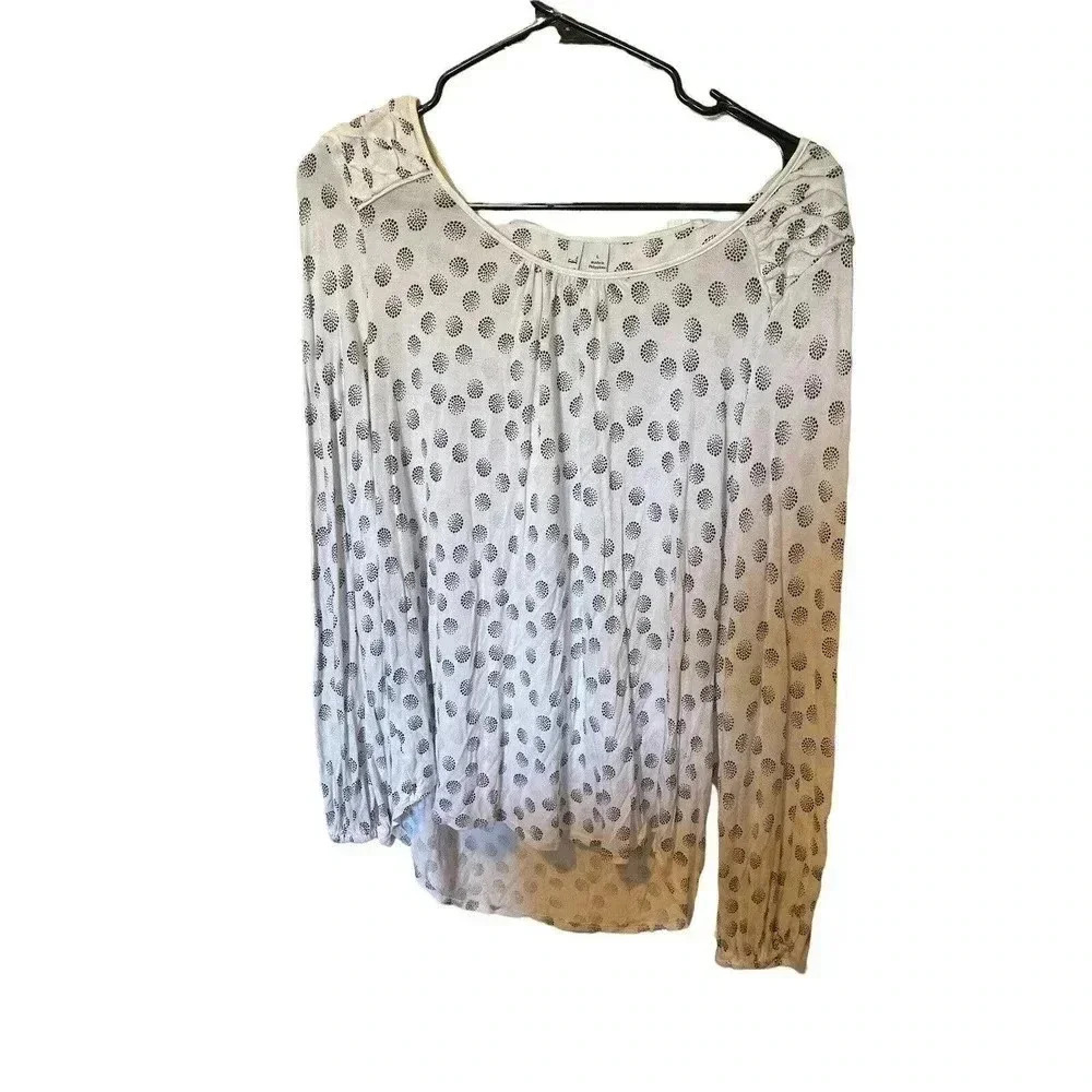 ELLE SIZE LG BLOUSE WITH BLCK CIRCLE ON WHITE